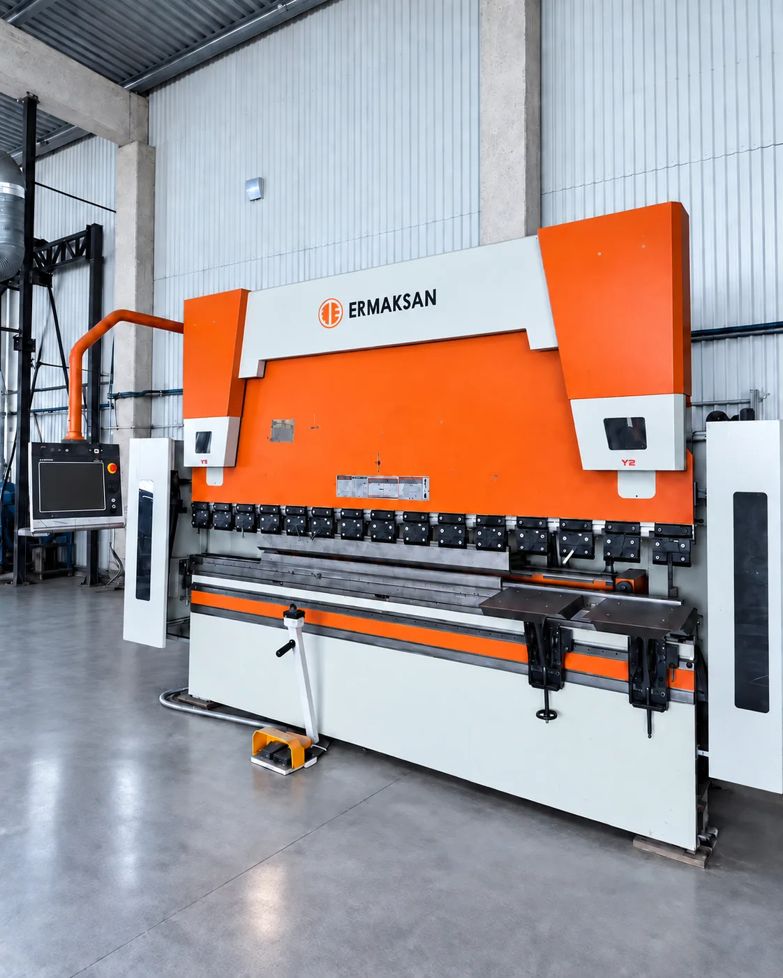 Гидравлический листогибочный пресс ЧПУ Ermaksan Speed Bend